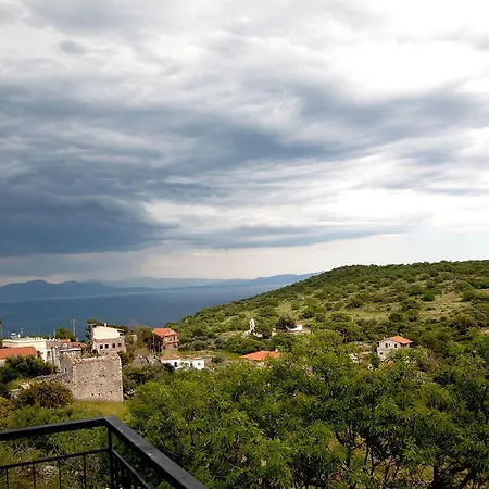 Unique With Serene Panoramic Views Prázdninový dům Kalivia (Laconia)