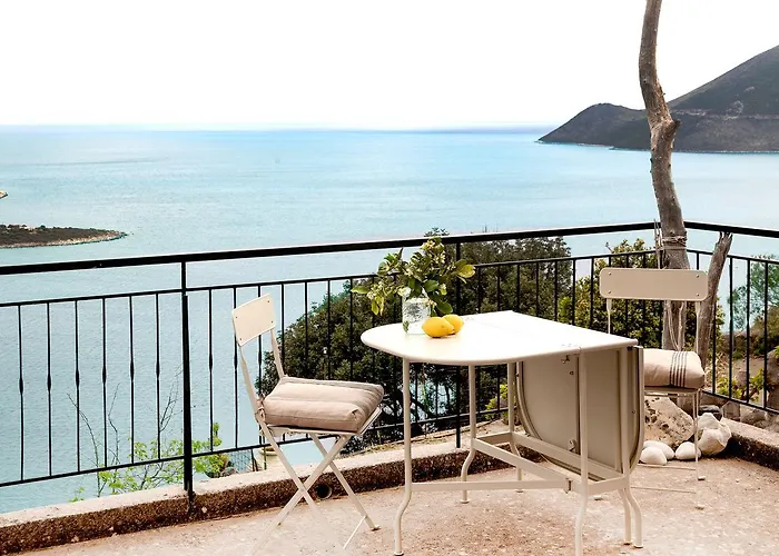 Unique With Serene Panoramic Views *