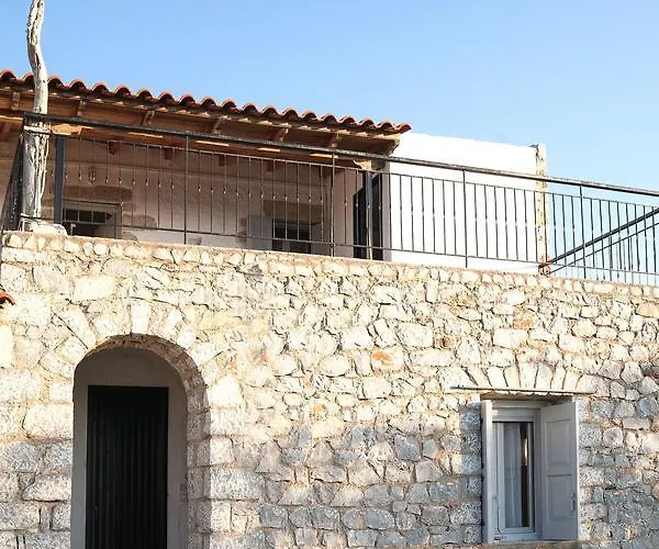 Unique With Serene Panoramic Views *