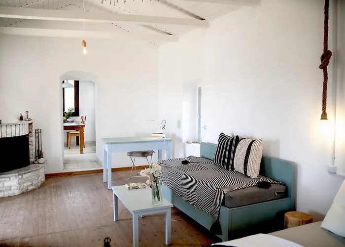 Unique With Serene Panoramic Views Kalivia (Laconia)